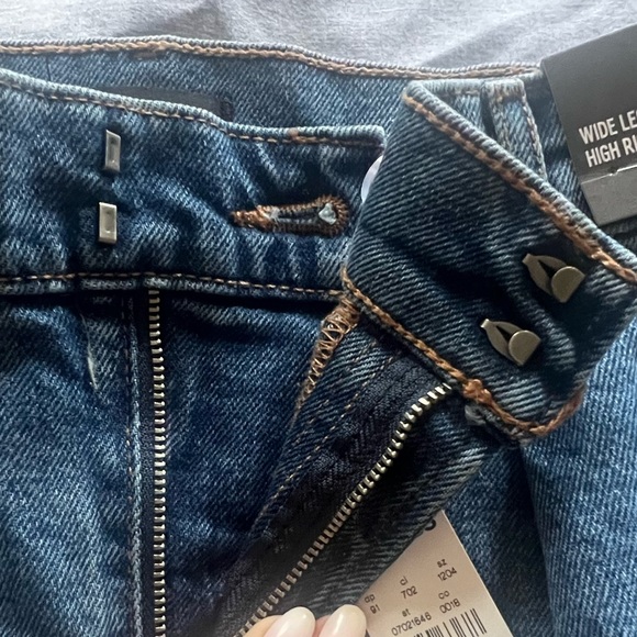 NWT Express Wide Leg High Waist Jeans sz 4 short - Picture 12 of 14